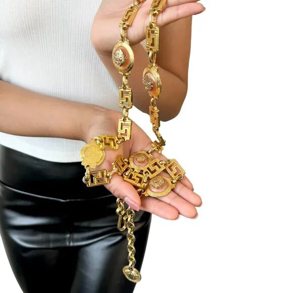 GIANNI VERSACE Vintage Medusa Logo Chain Belt Accessory Gold Metal [103631] - Picture 3 of 10